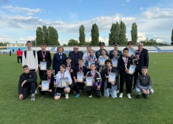 В Волгодонске прошли соревнования по пожарно-спасательному спорту среди школьников