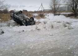 Стали известны подробности ДТП в Волгодонске с перевернувшимся автомобилем