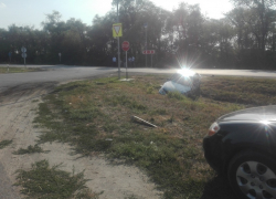 «Инфинити» и «Хендай» столкнулись на Ростовском шоссе – есть пострадавшие 