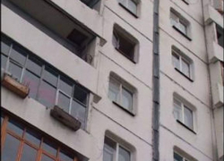 15-летняя волгодончанка упала с окна МКД на В-5