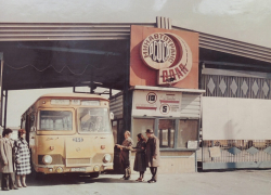 Десятки автобусов сгорели за час: как 38 лет назад падшая женщина, три бутылки водки и три распутных водителя уничтожили автобусное депо в Волгодонске