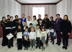 Семь многодетных семей Цимлянского района получили сертификаты на улучшение жилищных условий