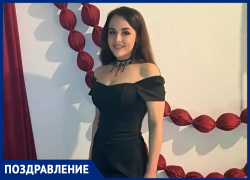 Она творит красоту и делает женщин счастливыми: визажист Елена Юкина отмечает День Рождения