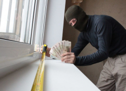 Безработный волгодонец попался на «оконном» мошенничестве в Орловском районе
