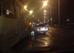 «На мосту два ДТП и пробка» - читатель Блокнота