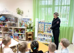 «Зима.Дети.Безопасность»: Госавтоинспекция учит малышей безопасности 