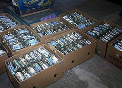 На автодороге Ростов-Волгодонск задержали водителя «МАЗа», перевозящего 11 тысяч литров алкоголя по сомнительным документам