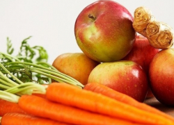 Чай, морковка и яблоки оказались в лидерах подорожания продуктов в Волгодонске