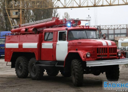 В Волгодонске во время шторма сгорела дача