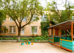 В старой части Волгодонска детский сад «Красная шапочка» закрыли на ремонт