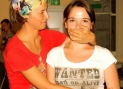 Волгодонским девушкам показали, как обезвредить маньяка