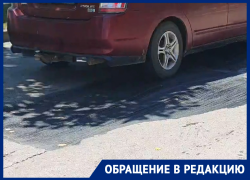 «Дорожная субстанция плавится на солнце и липнет к колесам»: волгодонцы возмущены ямочным ремонтом на улице Ленина