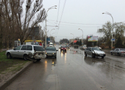 В Волгодонске на Морской столкнулись две легковушки