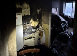 В бывшем общежитии на Морской произошел пожар