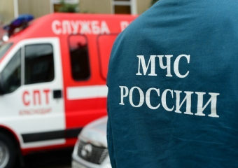 Они вскрывали закрытые двери и спасали человеческие жизни: о работе сотрудников МЧС в праздничные выходные