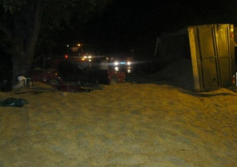 На трассе Ростов-Волгодонск прицеп оторвался от грузовика и раздавил водителя «Фольксвагена»