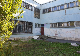 Бывший офис ДСиГХ в микрорайоне В-8 попытаются продать со второй попытки