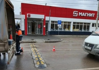 Лежачего полицейского установили на улице Железнодорожной