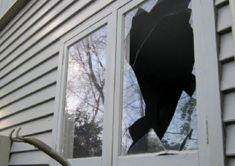 В Волгодонске два юных грабителя вломились ночью в кафе