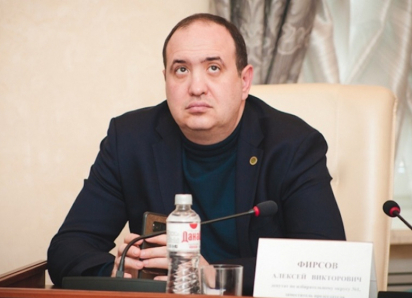 Молчаливый депутат Алексей Фирсов идет в Думу на четвертый срок