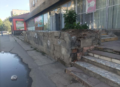  Снести нельзя восстановить: волгодонцы требуют привести в порядок или стереть с лица города здания, доведенные до уродства