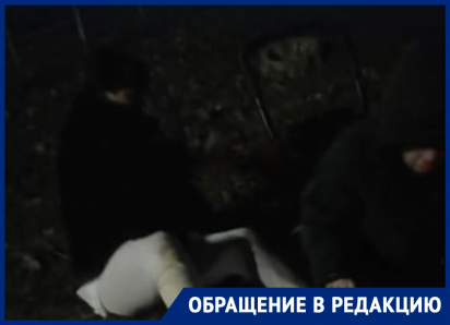 «Я думала, она убьет его»: шатающуюся мать с окровавленным ребенком встретили на улицах Волгодонска