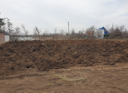 Захоронение строителей-заключенных Цимлянской ГЭС в Волгодонске могли снести с помощью трактора ради новых дач: очевидцы