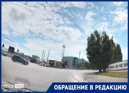 «Чуть в бок мне не врезался»: на Портовой и 2-й Бетонной водитель едва не устроил ДТП