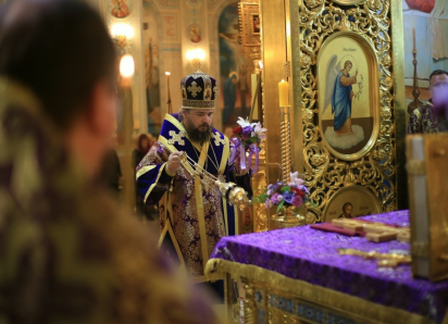 Православные волгодонцы отмечают Воздвижение Честного и Животворящего Креста Господня