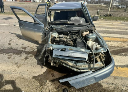 Жесткое ДТП на трассе «Элиста-Зимовники»: трое пострадавших, двое из них — 17-летние пассажиры