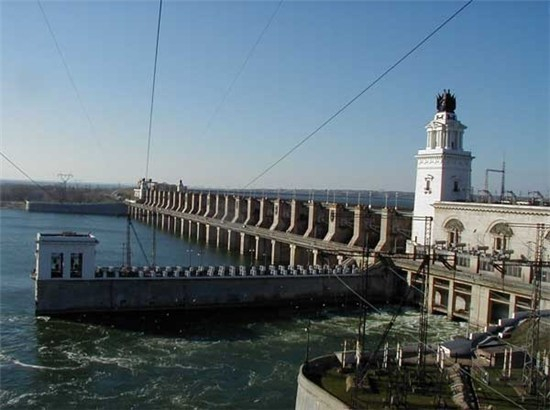 «Лукойл» проверит техническое состояние Цимлянской ГЭС и плотины
