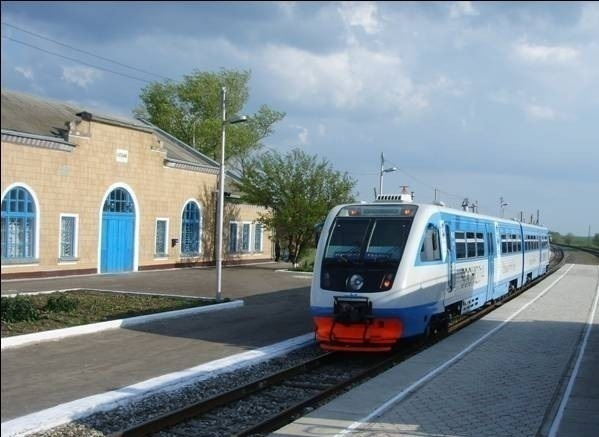 Василий Голубев пообещал запустить пригородный поезд Волгодонск - Морозовск в течение пяти месяцев