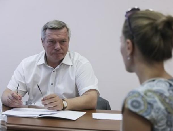 Голубев выделил дополнительные средства для отстающего в строительстве спортзала Волгодонского района