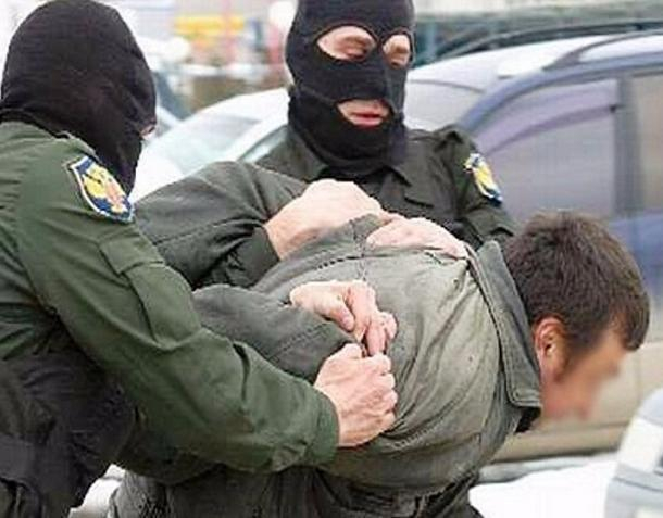 Торгующего «солью» молодого жителя Зимовниковского района задержали волгодонские полицейские