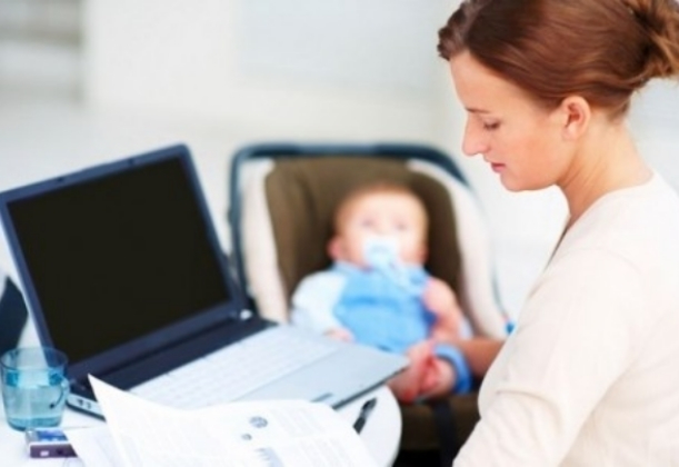 «ЗАГС идет в роддом»: мамам рассказали об электронной регистрации новорожденных
