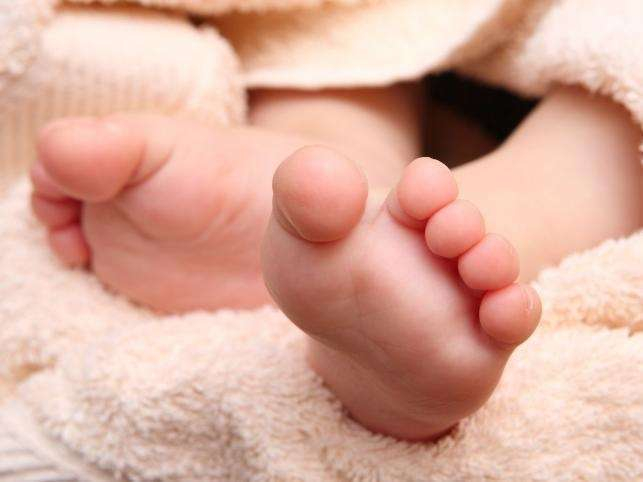 В Цимлянске трехмесячный ребенок неожиданно умер в кровати родителей