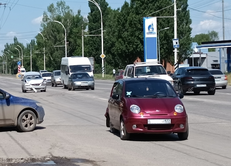 Авария на железнодорожном переезде произошла в Волгодонске