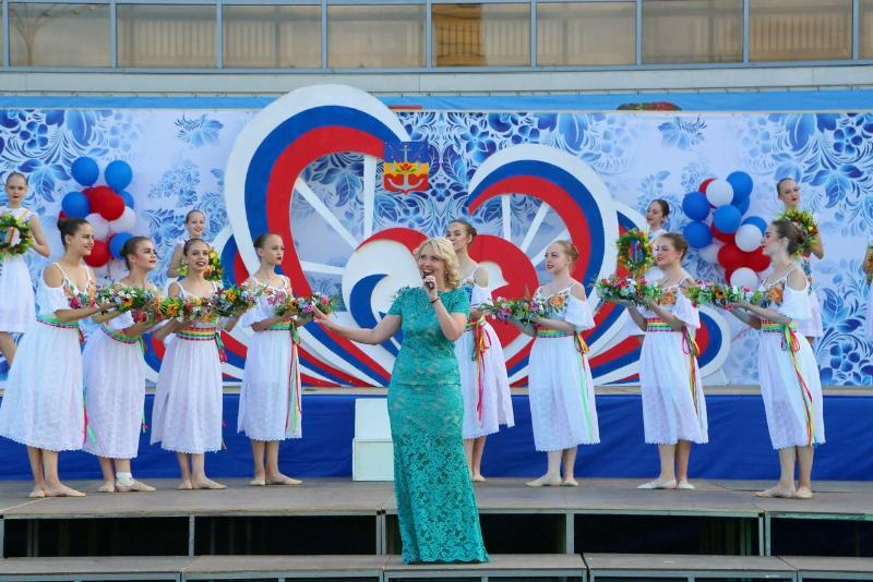 Концерты в парках и спортивные состязания: как Волгодонск отметит День России
