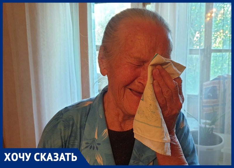 Пережившая оккупацию 83-летняя волгодончанка расплакалась, поняв, что может умереть в сырой квартире