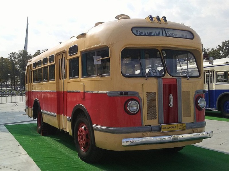 68 лет назад в Волгодонске появился автобусный парк