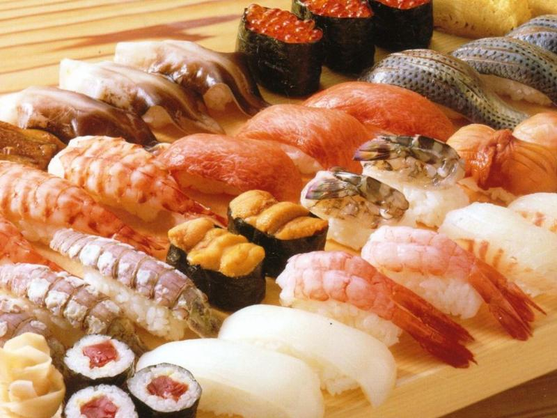 Свежие и вкусные суши: за ними не придется ехать в Японию