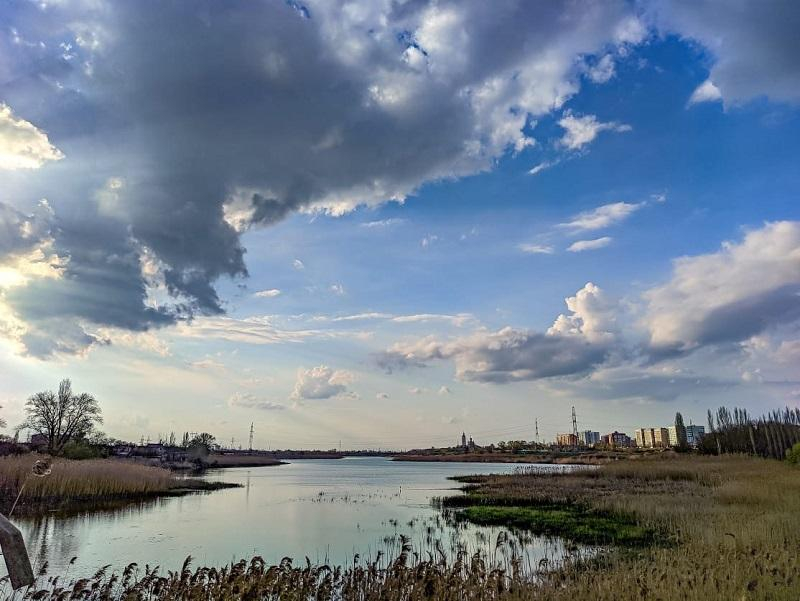В Волгодонске достроят сооружение, которое сейчас сбрасывает неочищенную воду в залив