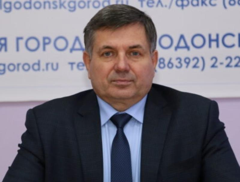 Директор Водоканала на время бархатного сезона отправится в Сочи изучать проблемы ЖКХ за 114 000 рублей