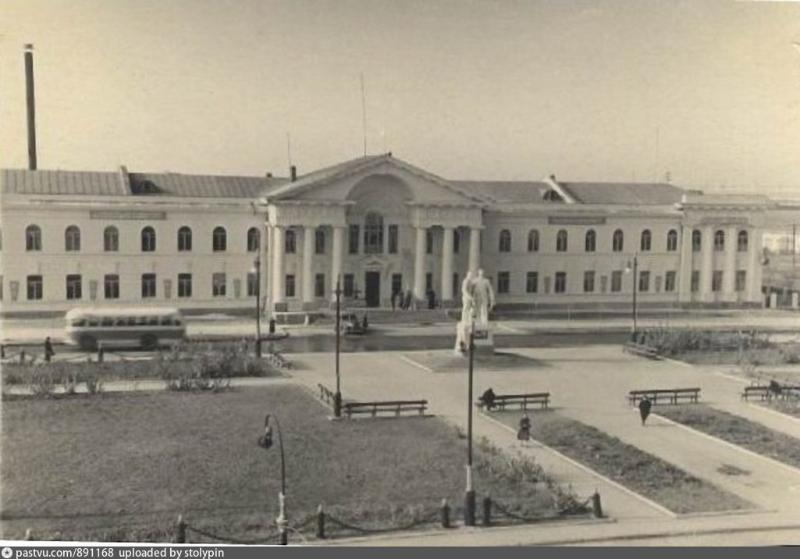 Первые депутатские комиссии появились в Волгодонске ровно 65 лет назад