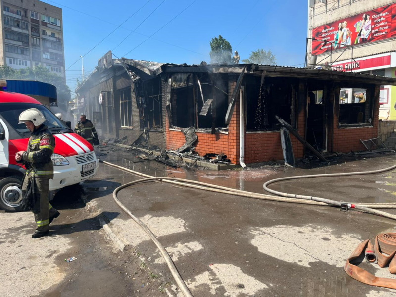 Пожар в «шашлычной» на улице 30 лет Победы в Волгодонске потушен