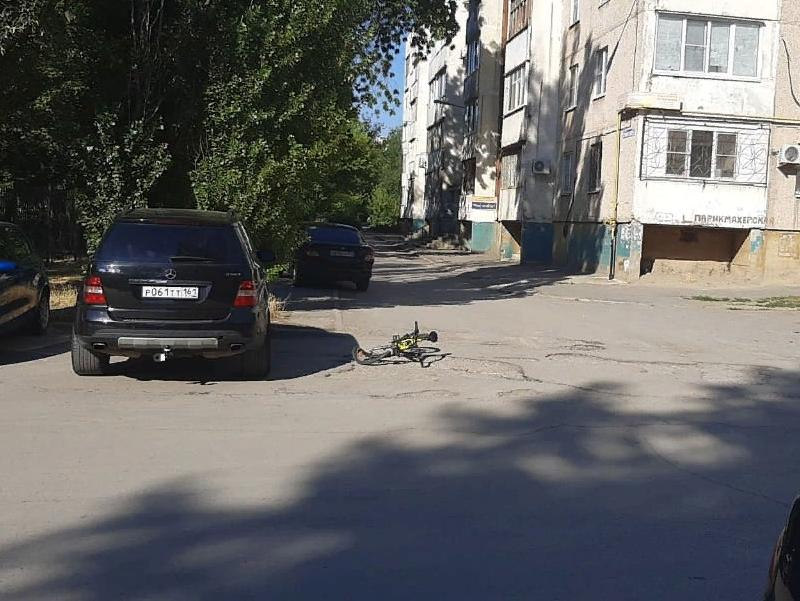 В Волгодонске 9-летний велосипедист угодил под колеса автомобиля