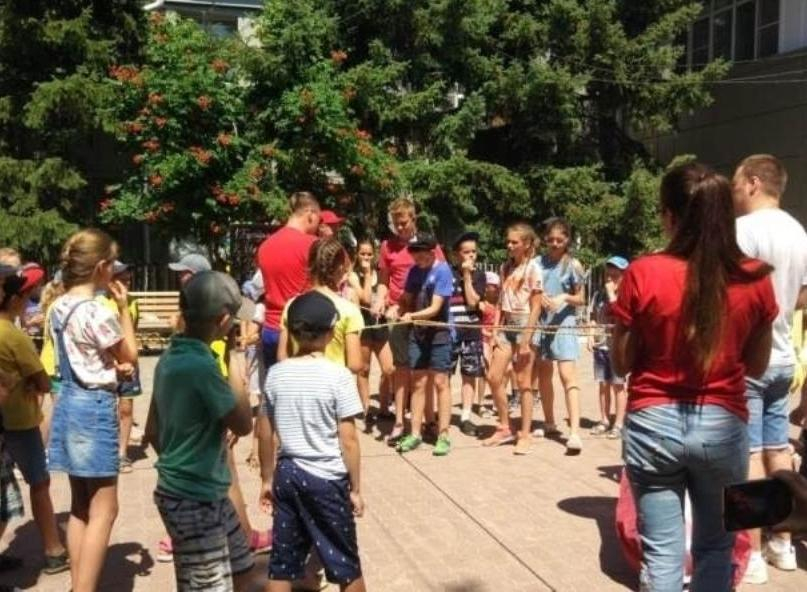 Приходящие лагеря открылись в 13 школах Волгодонска
