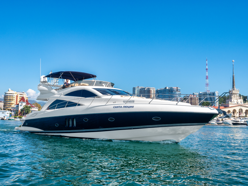 Первая роскошная трехпалубная яхта появилась в Волгодонске 