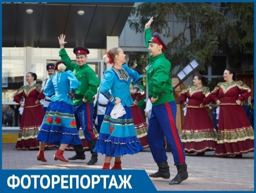 В Волгодонске прошел конкурс казачьей песни «Поет казачий Дон!»