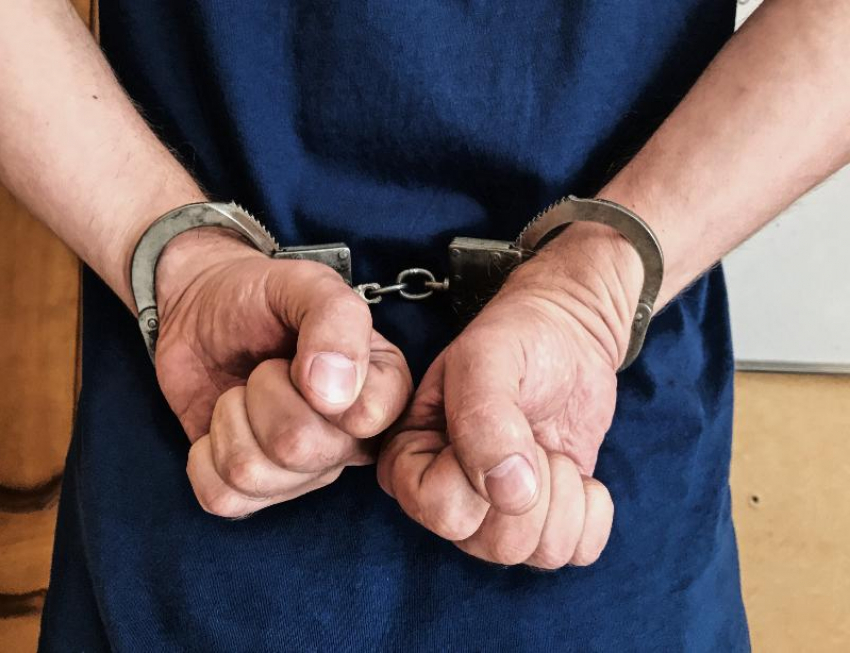 Пьяный парень в Орловском районе на несколько минут стал «супервором» гаджетов 